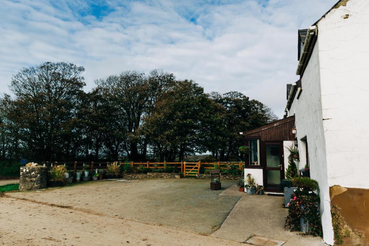 The Farmhouse Lochmeyler Llandeloy Exteriér fotografie